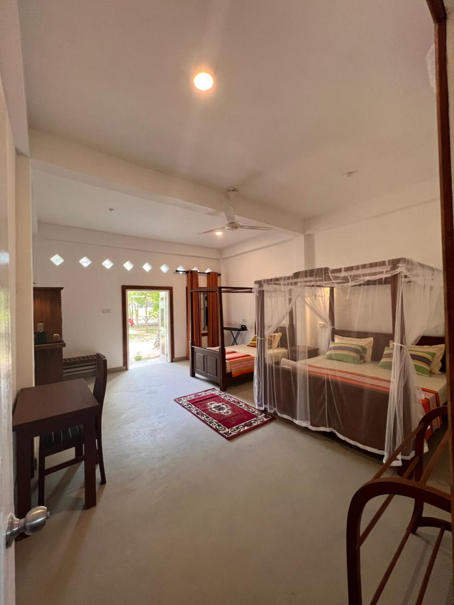 Tembo Luxury Suites Nochchiyagama Exterior foto